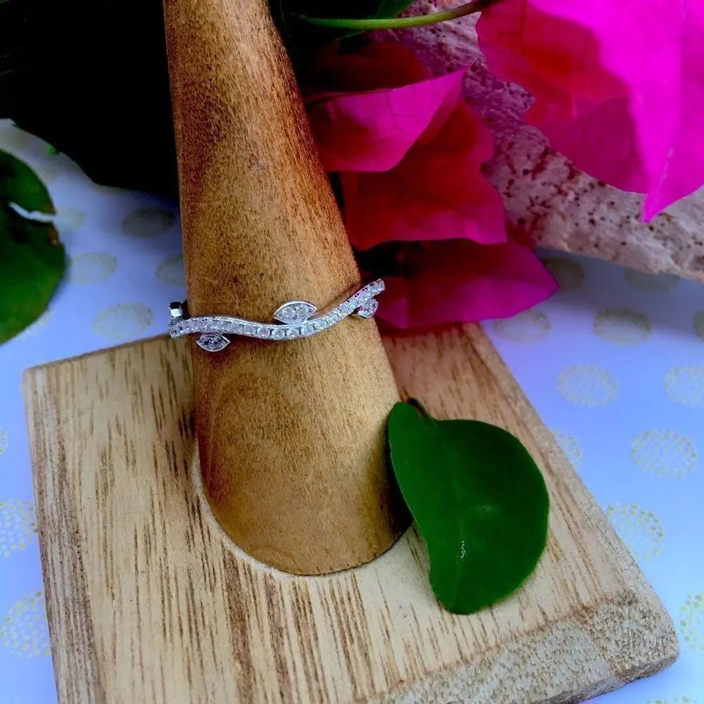 Sterling Silver Wavy Vines Clear CZ Ring